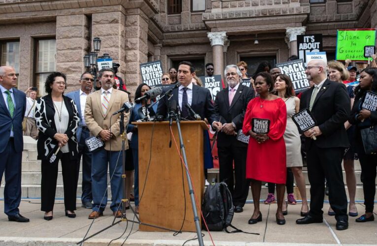 Texas House Democrats leave state to block Republicans from passing voting restrictions