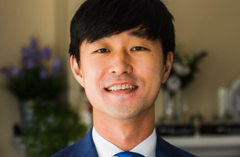 DACA recipients lose permission to work amid application backlog