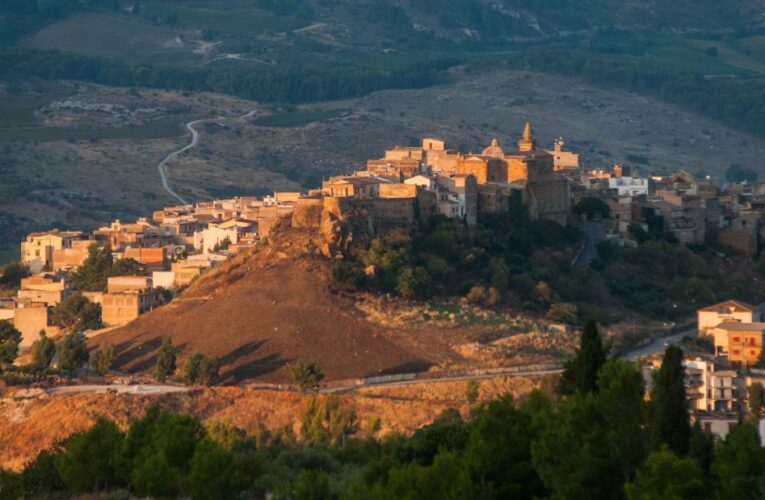 Italian town puts price of cheap homes up to €2
