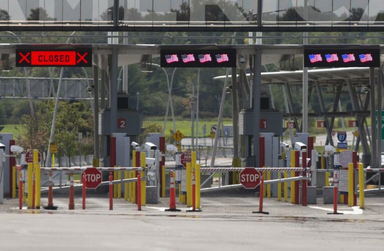 Fully vaccinated citizens and permanent residents of the US  will be allowed to enter Canada for the first time since March 2020
