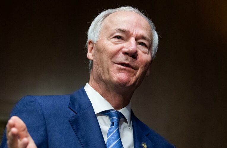 Federal judge blocks Arkansas’ near-total abortion ban