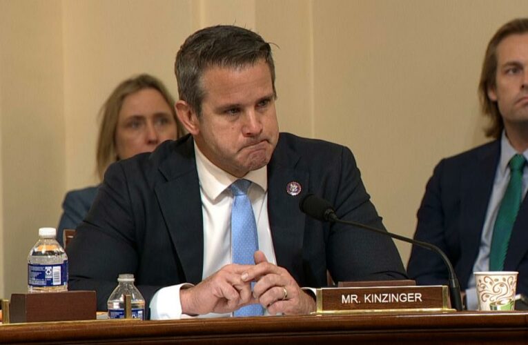 ‘You guys won’: GOP lawmaker tearfully addresses officers