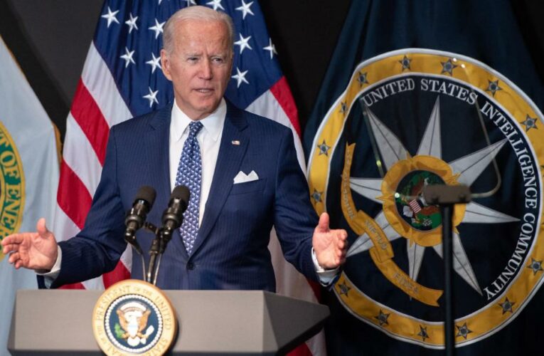 Biden shifts onus onto the unvaccinated as he readies federal worker vaccine requirement