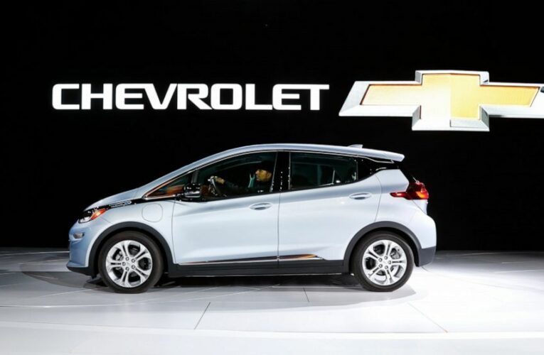 GM issues 2nd Bolt recall; faulty batteries can cause fires