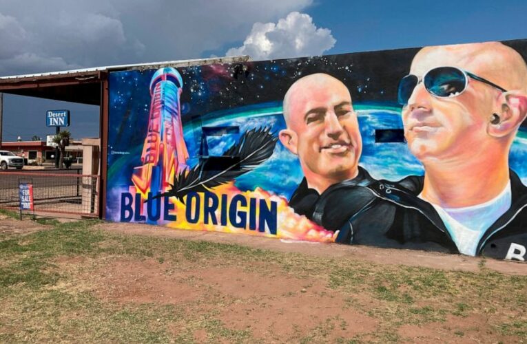 Blue Origin’s Bezos reaches space on 1st passenger flight