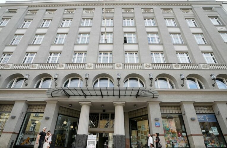 Historic Warsaw store, seeking rebirth, hit by pandemic