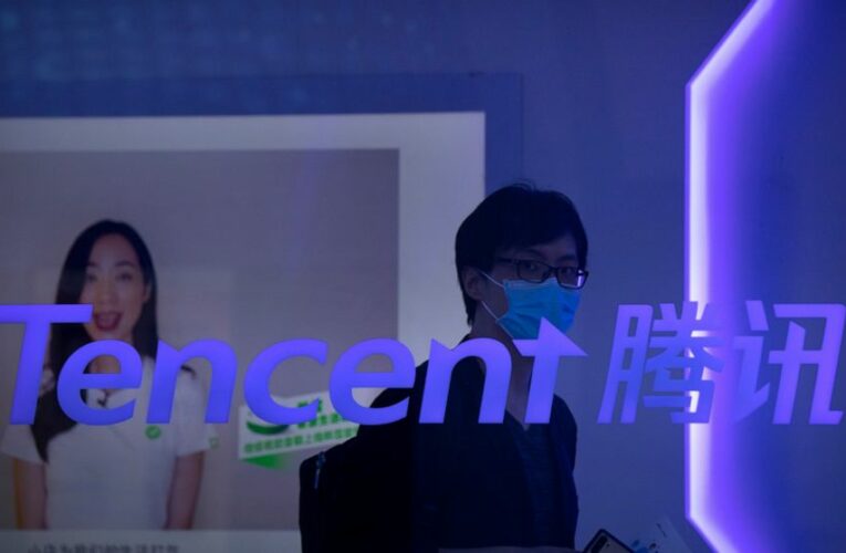 EXPLAINER: Risks underlie tumbling Chinese company shares