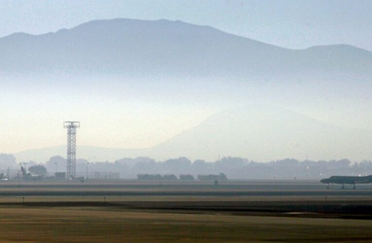 Airports in the US West dealing with shortage of jet fuel