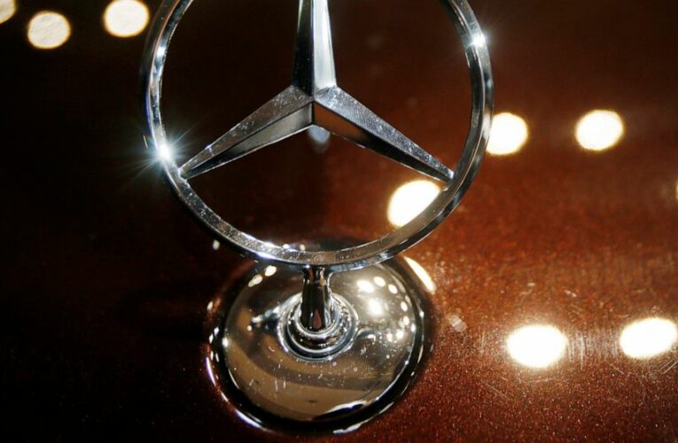 Mercedes sketches out all-electric scenario by decade’s end