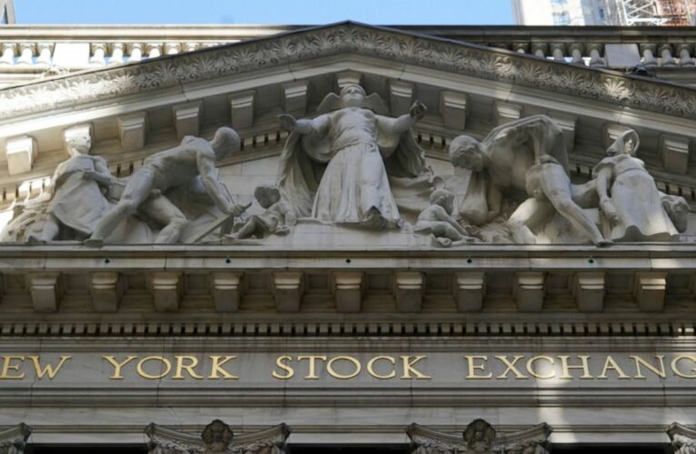 Global markets follow Wall St higher as virus fears recede