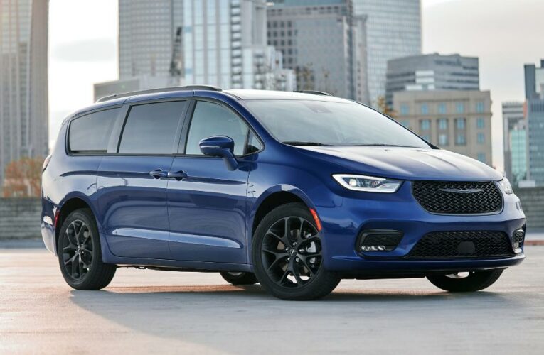 Minivans are making a huge comeback. Here’s why