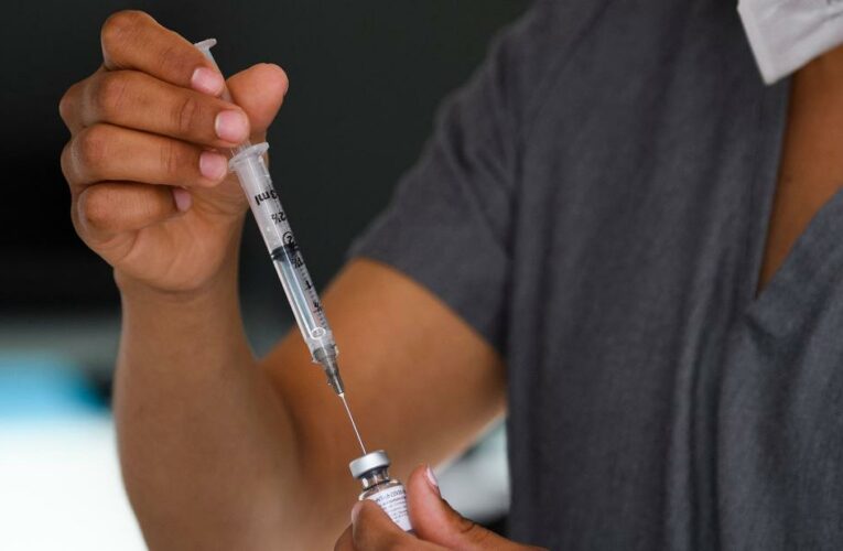 Analysis: What changes the unvaccinated minds? Fear.