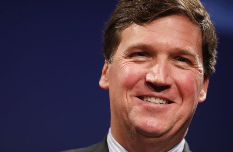 CNN reporter: Fox News host spouts anti-mask venom while his staff wears masks