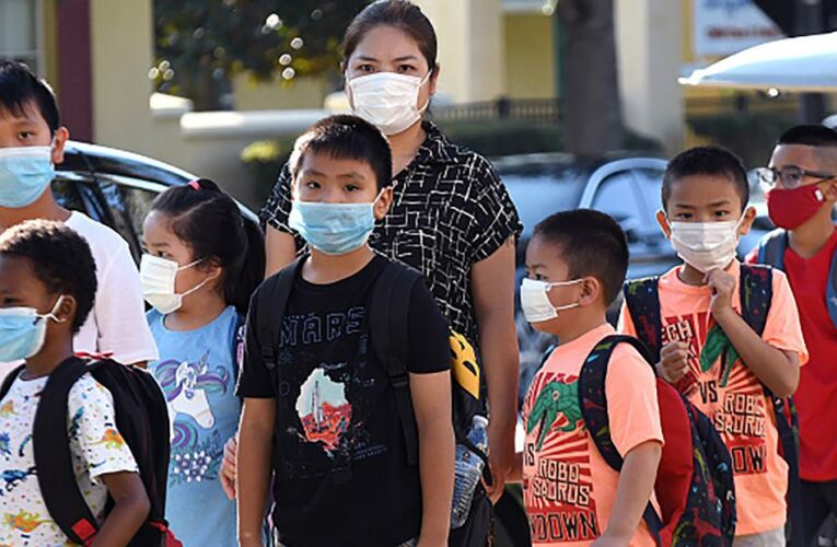 Opinion: Why I voted to defy Ron DeSantis on masks for schools