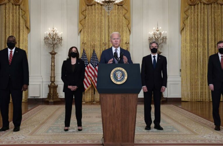 President Biden offers assurances to Americans in Afghanistan as US scrambles to evacuate thousands