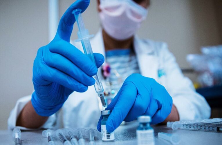 US could have Covid under control by spring 2022 if enough people get vaccinated, Fauci says