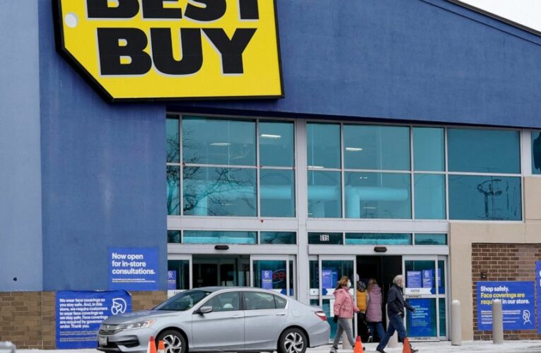 With sales still surging, Best Buy raises prospects for 2021