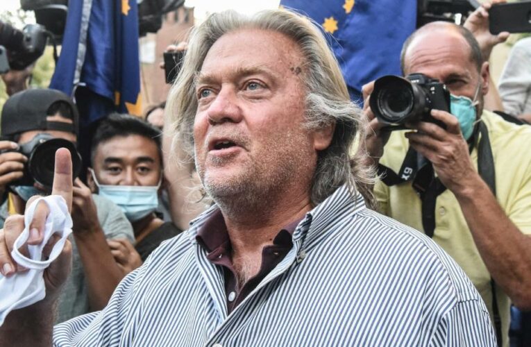 Analysis: Steve Bannon was knee-deep in January 6