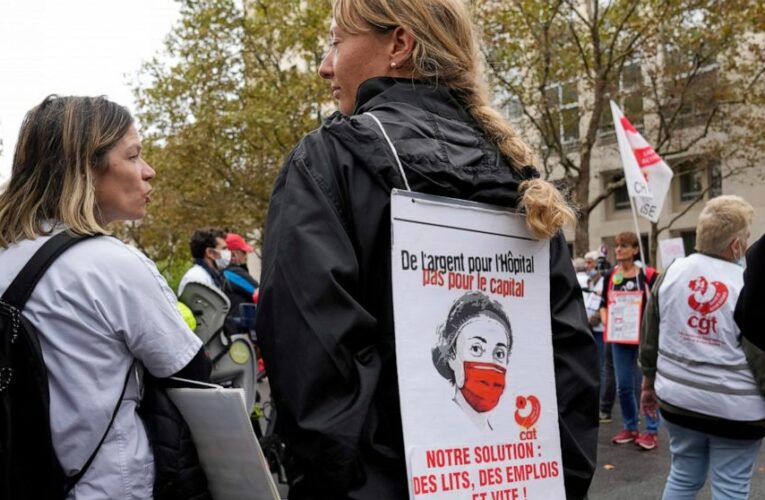 Unvaccinated French health care workers face suspension