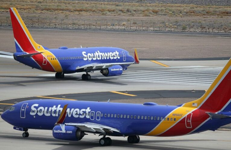 Southwest’s president retires suddenly; didn’t get CEO job