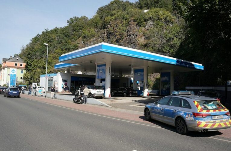 German official slams online ‘incitement’ after mask killing