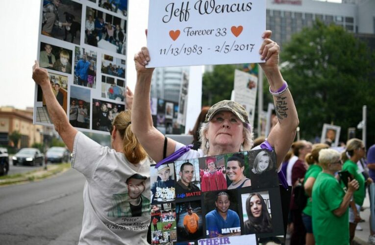 Deal with OxyContin maker leaves families angry, conflicted