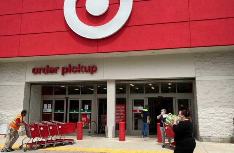 Target, in a tight labor market, lowers holiday hiring goal