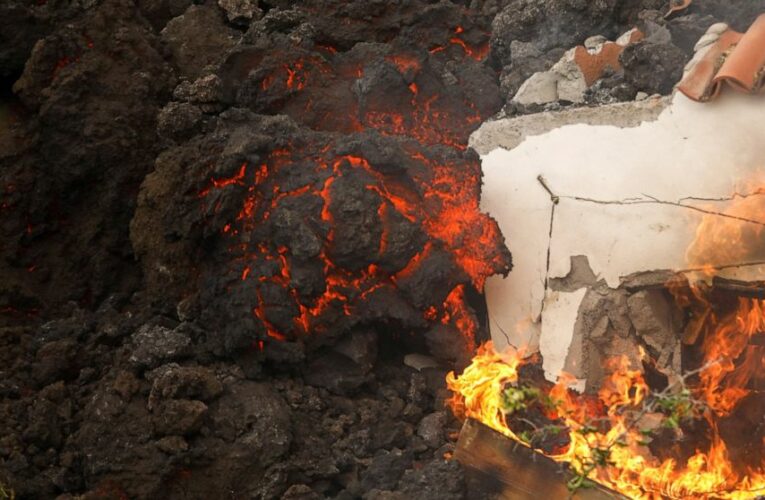 Spain’s new volcano attracts visitors, destroys banana crops