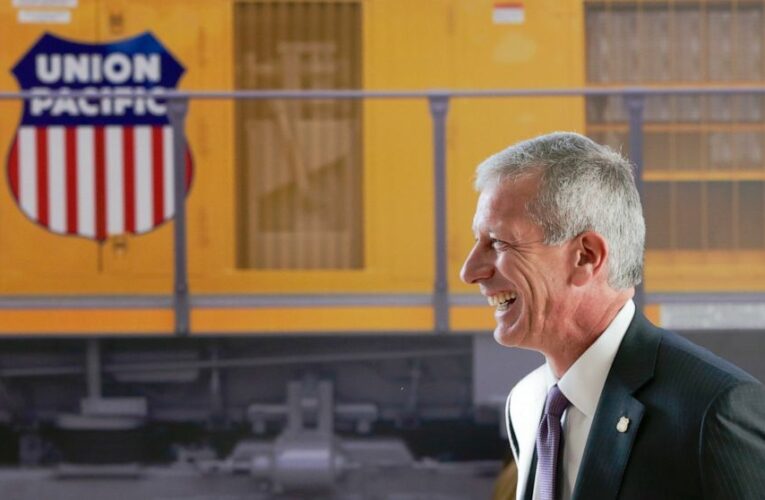 Union Pacific CEO sees strong economy coming out of pandemic