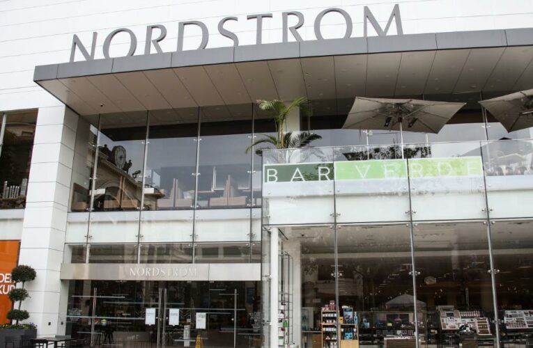 3 arrested after at least 18 people break into LA Nordstrom store, police say