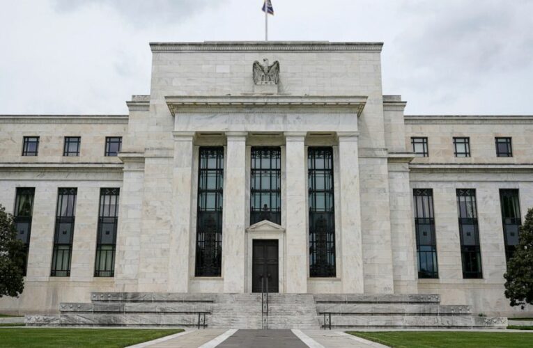 Fed: Risks to US financial system ease as economy recovers