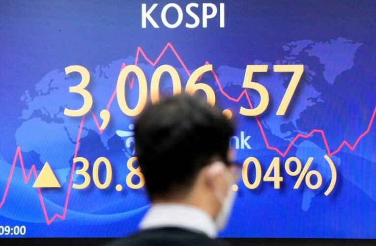 Stocks rise on Wall Street, continuing gains for US indexes