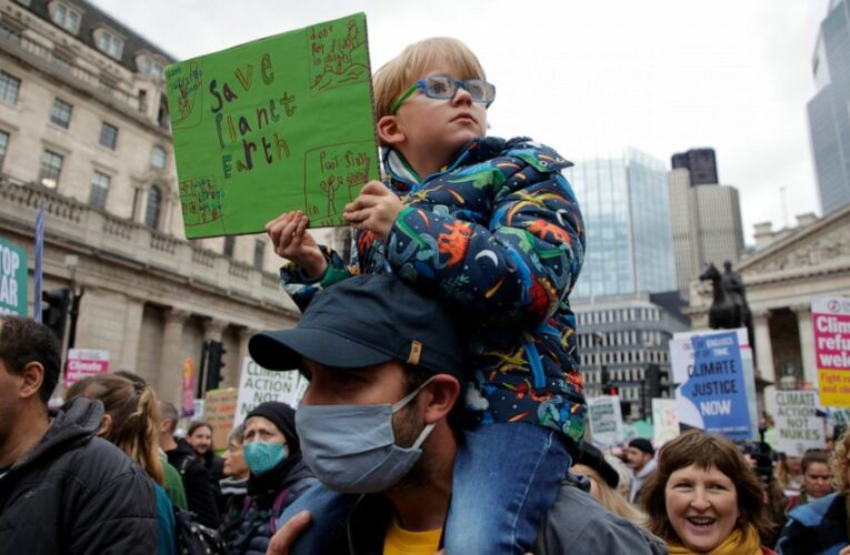 The Latest: GOP, Democratic lawmakers visit climate talks