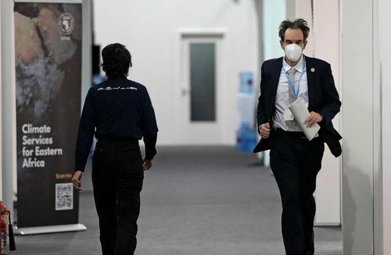 Climate talks soften stance on fossil fuel phaseout