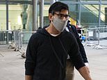 Rishi Sunak weighs up VAT cut and cash boost for pubs and restaurants after jetting back to UK