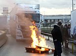French fishermen dump threat to block Christmas deliveries to Britain so they can have festive break