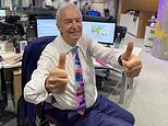 Jon Snow, 74, signs off Channel 4 News after 32 years at helm as he presents final show