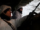 Ukrainian leaders say army and civilian population will fight any invasion from Russian troops
