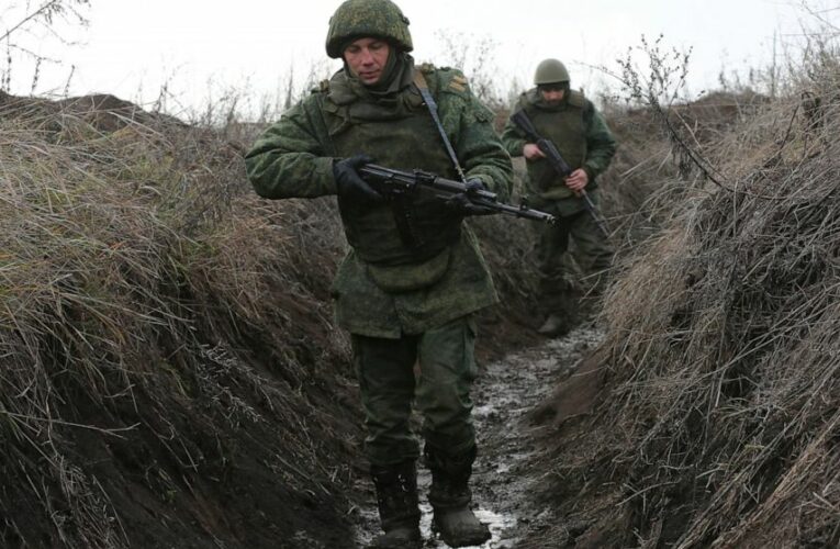Russia military chief warns Ukraine against attacking rebels