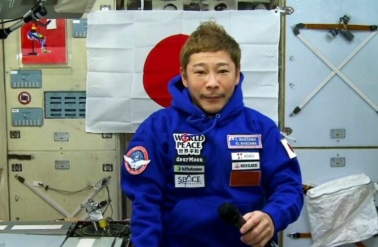 The AP Interview: Japanese tourist says space trip ‘amazing’