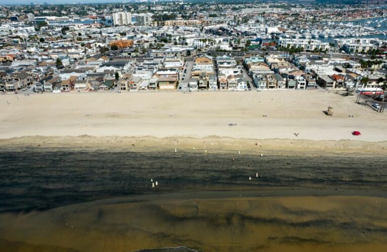 Texas pipeline company charged in California oil spill