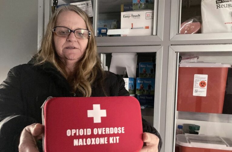 Oregon, among last holdout states, to join opioid agreement