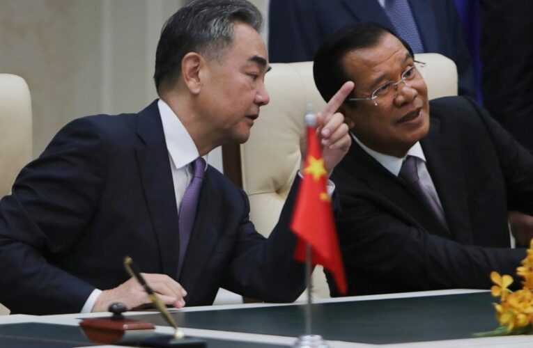 US orders arms embargo on Cambodia, cites Chinese influence