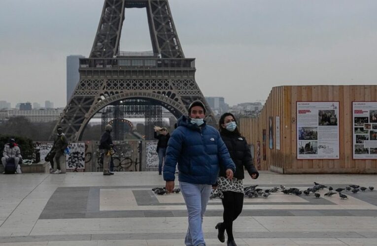 France to restrict travel from Britain to fight omicron