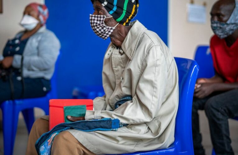 Pfizer jabs protect 70% against hospitalization from omicron