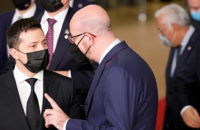 EU hopes to avoid Ukraine war with talks, sanctions threat