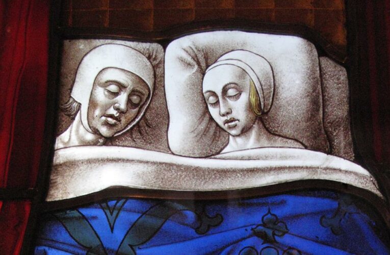 How our ancestors used to sleep can help the sleep-deprived today