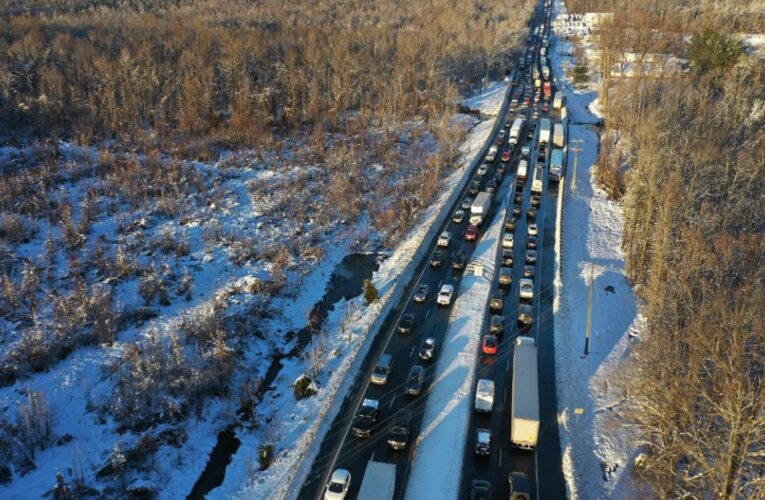 Keep these items in your car in case of a storm