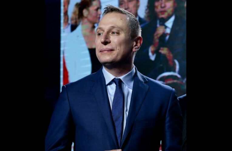 Polish senator sues party leader over surveillance remarks