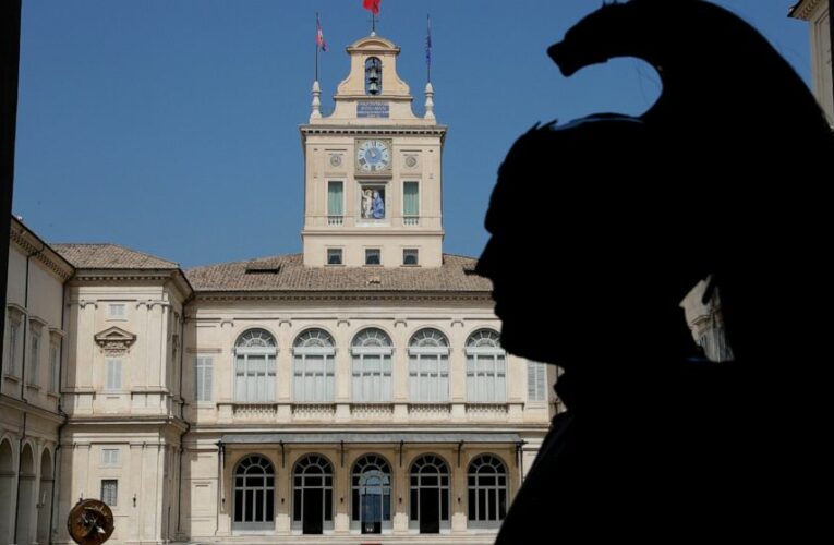 Italian lawmakers vote for next president with unclear slate